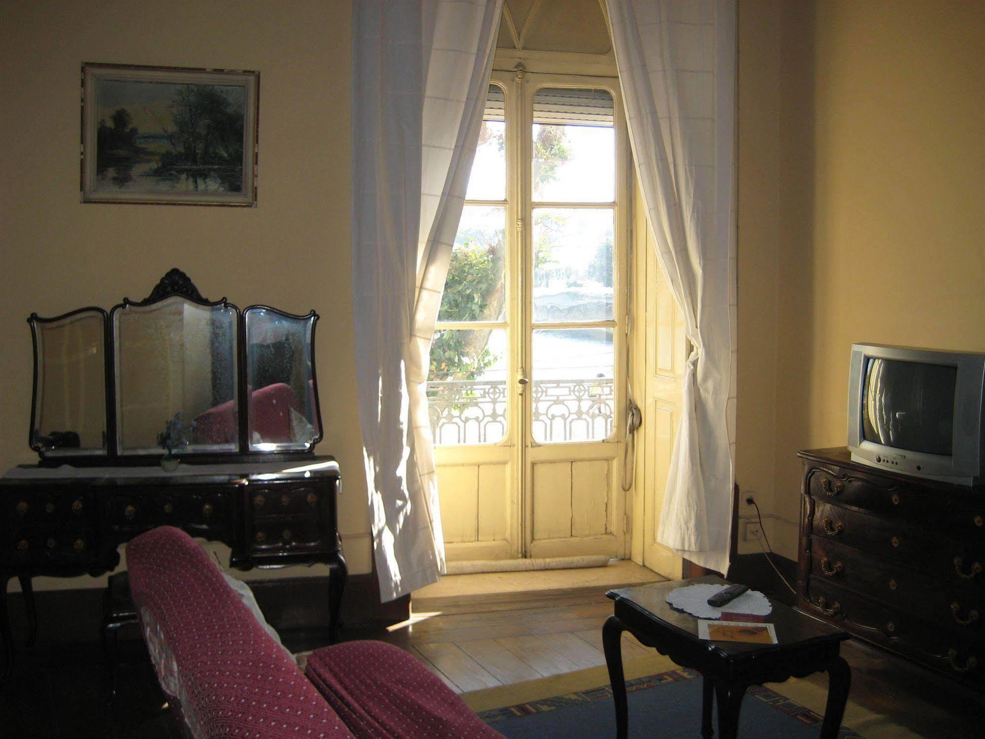 Hostel Avenida Coimbra Ngoại thất bức ảnh
